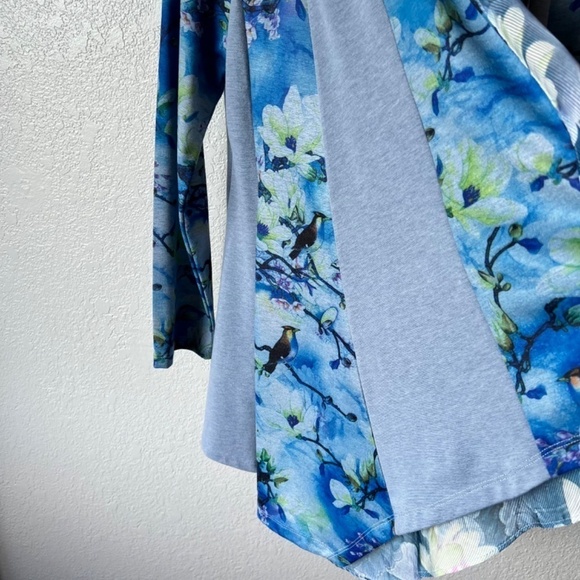 Soft Surroundings Tea Gardens open front birds and koi topper - Picture 6 of 11